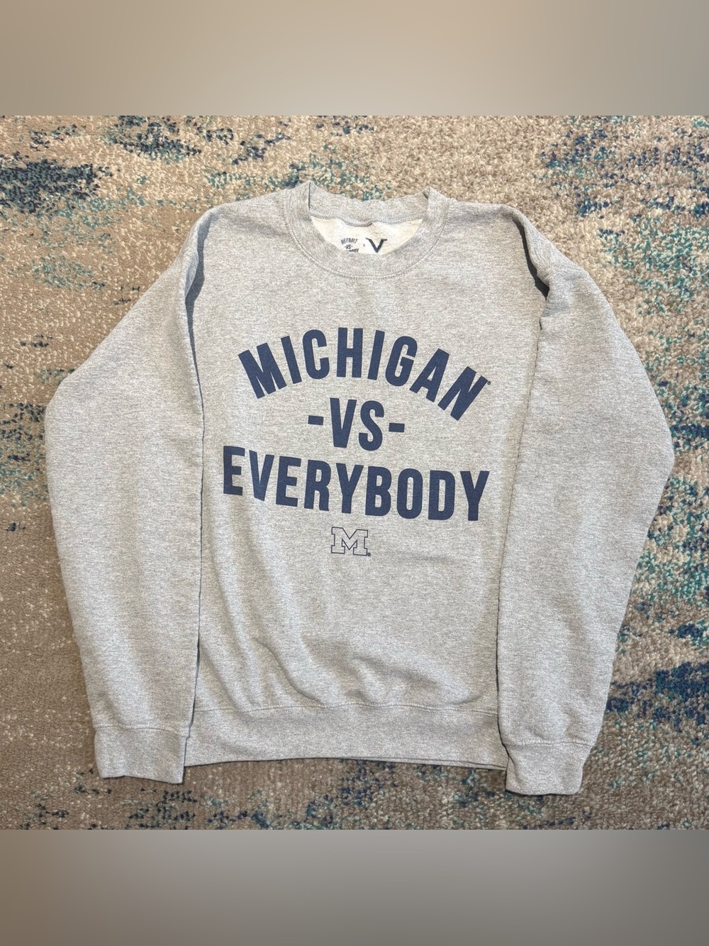 Michigan vs Everybody Gray Crewneck Sweatshirt Unisex Men’s Women’s Size Small